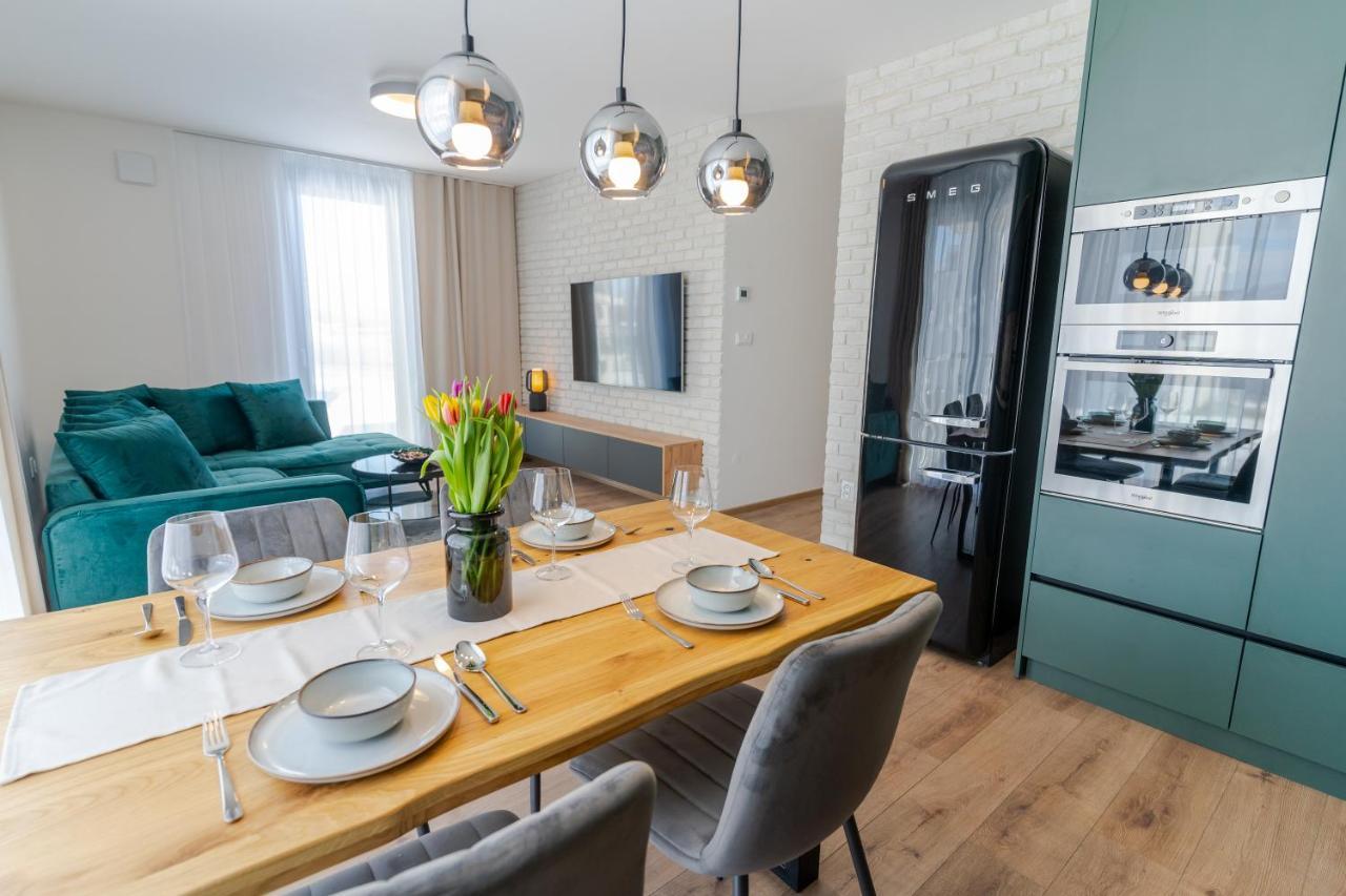 Avocado Apartment Victory Port Liptovsky Mikulas Luaran gambar